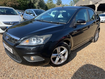Used Ford Focus 2010 for sale - 75553036: Photo