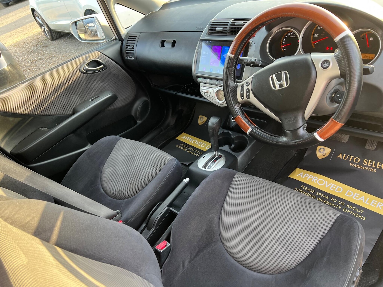 Used Honda Jazz 2005 for sale - 78184400: Photo 24