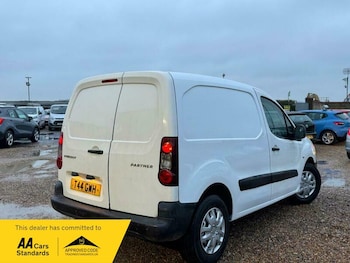 Used Peugeot Partner 2016 for sale - 79331430: Photo
