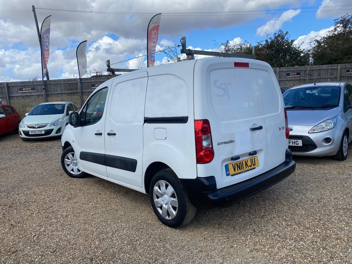 Used Citroen Berlingo 2011 for sale - 76988401: Photo 20