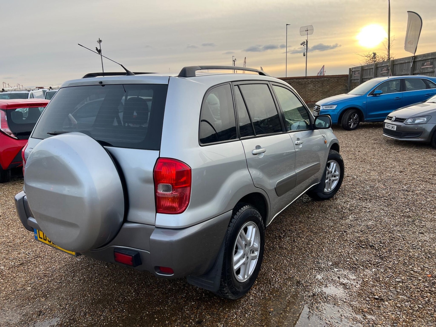 Used Toyota RAV4 2002 for sale - 77565120: Photo 3