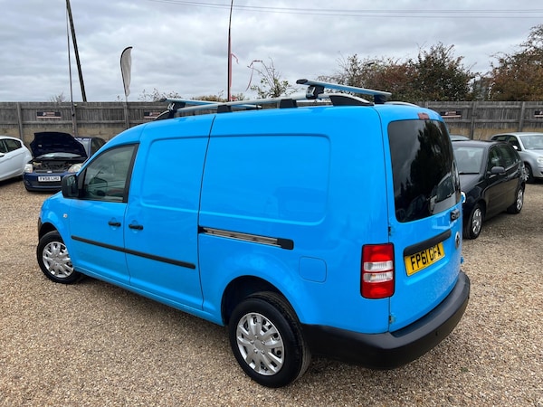 Used Volkswagen Caddy Maxi 2011 for sale - 76200150: Photo 8