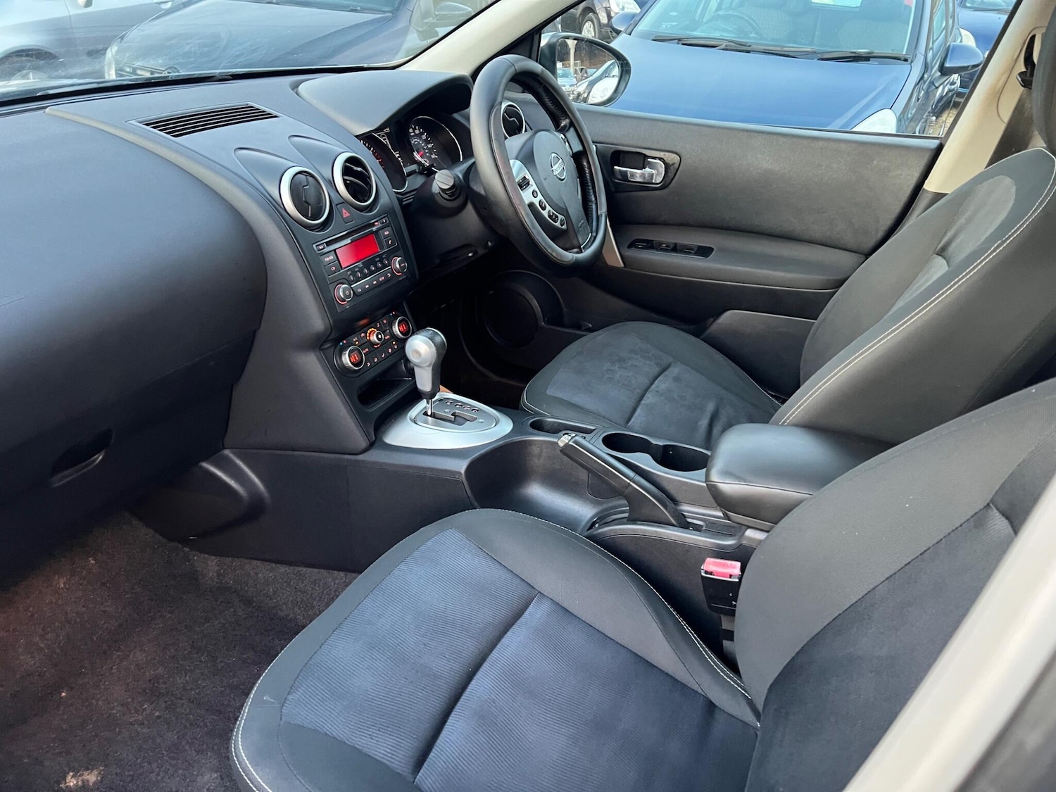 Used Nissan Qashqai 2012 for sale - 76727386: Photo 20