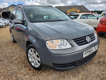 Used Volkswagen Touran 2005 for sale - 78231196: Photo