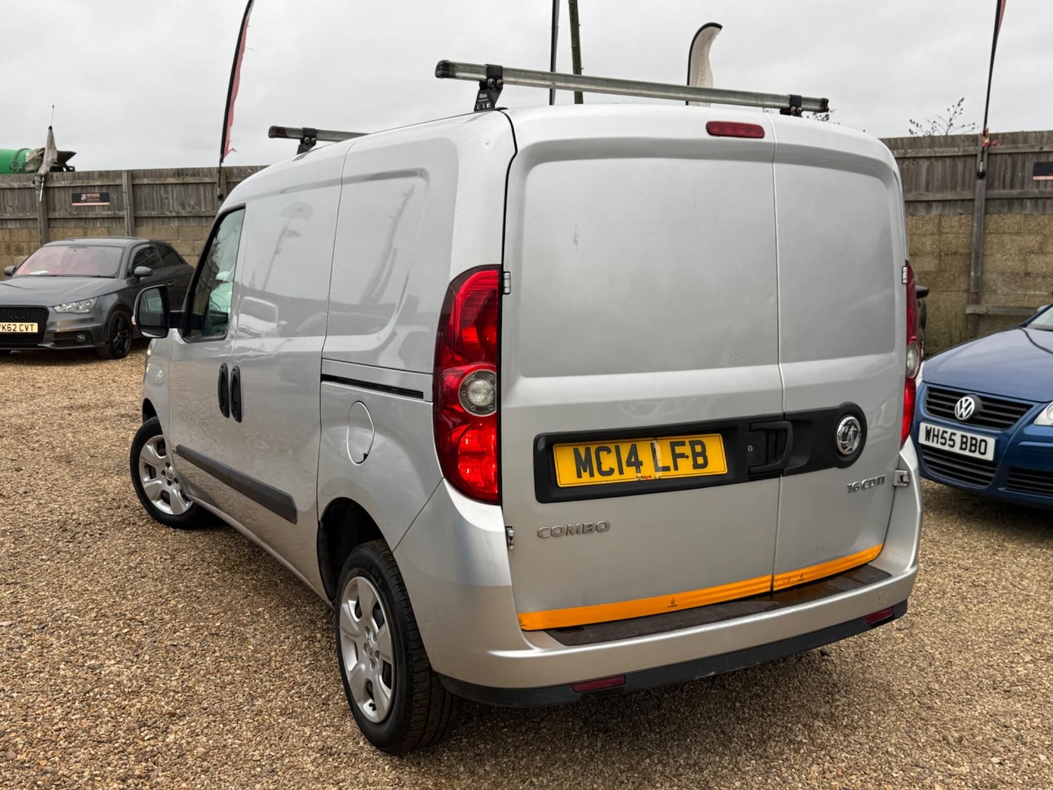 Used Vauxhall Combo 2014 for sale - 77925043: Photo 4
