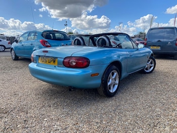 Used Mazda MX-5 2001 for sale - 77162840: Photo