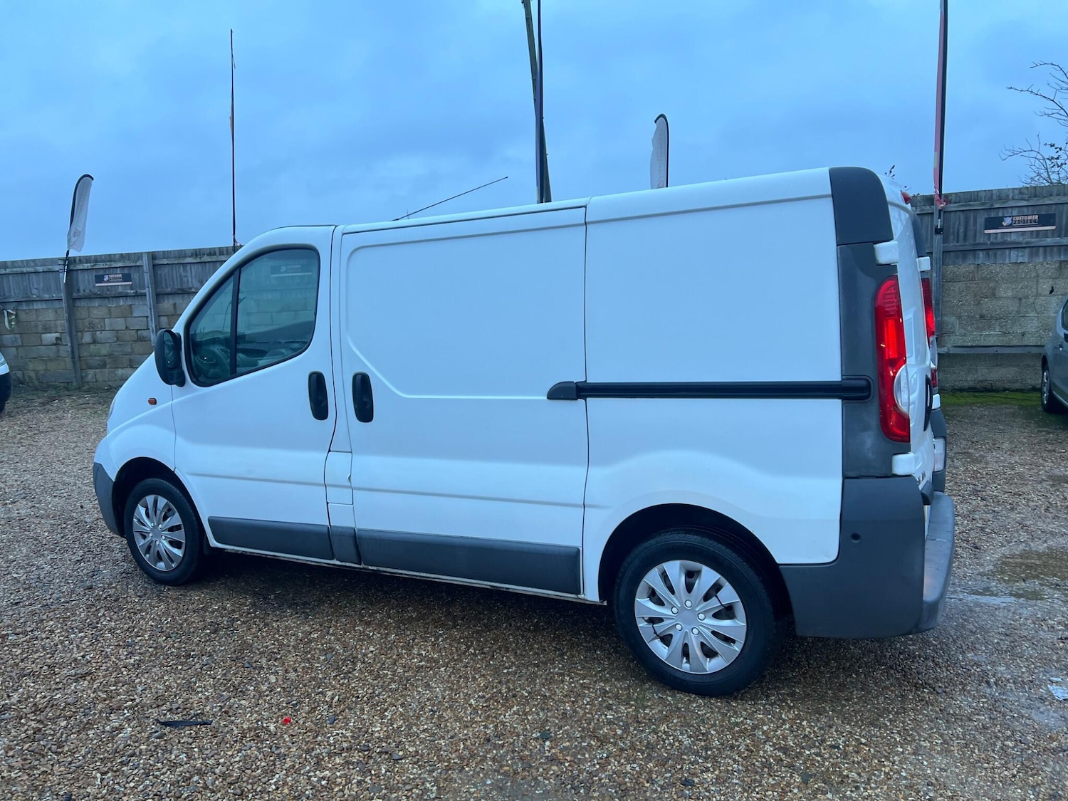 Used Vauxhall Vivaro 2011 for sale - 77410856: Photo 7