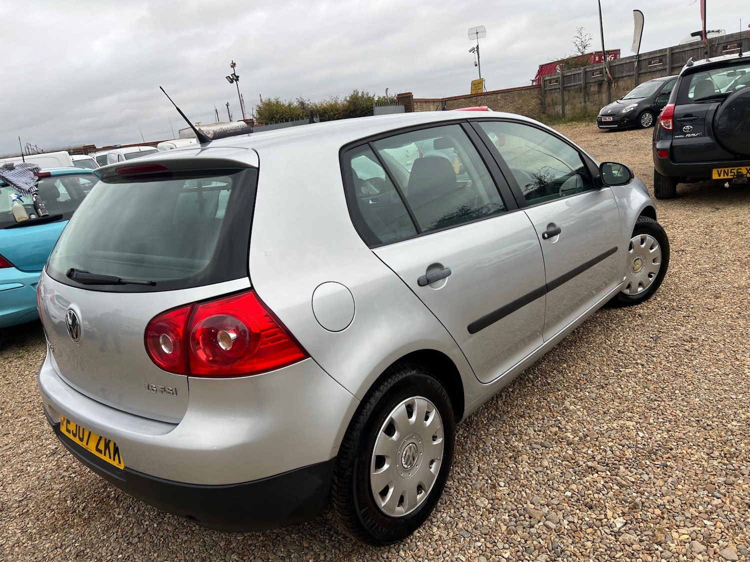 Used Volkswagen Golf 2007 for sale - 76620206: Photo 4