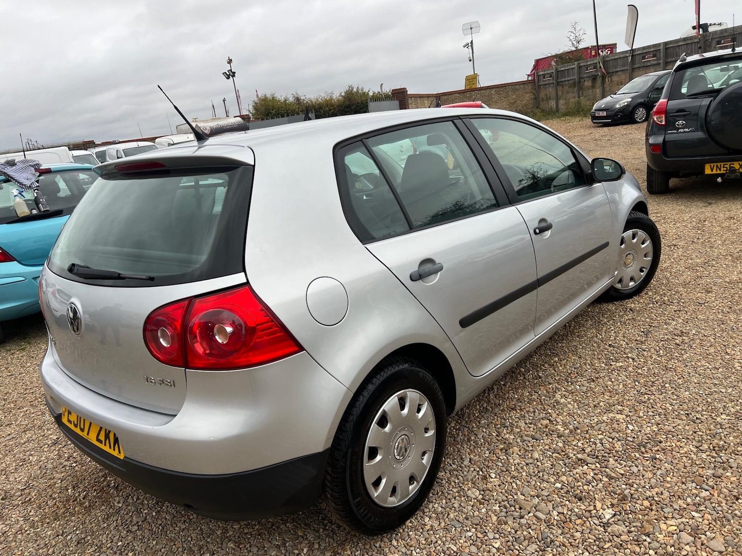 Used Volkswagen Golf 2007 for sale - 76620206: Photo 9
