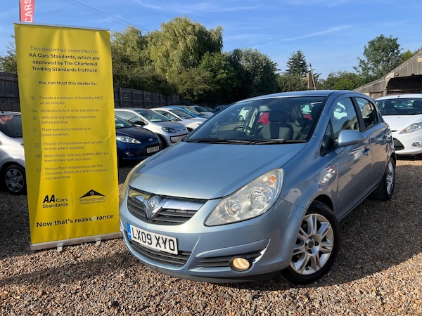 Used Vauxhall Corsa 2009 for sale - 75186581: Photo 2