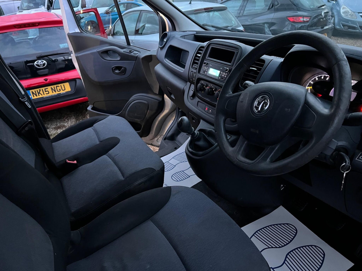 Used Vauxhall Vivaro 2015 for sale - 76926614: Photo 21