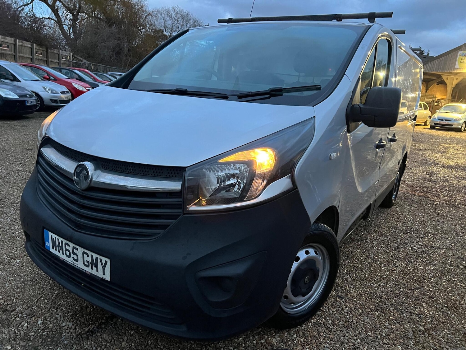 Used Vauxhall Vivaro 2015 for sale - 76926614: Photo 3
