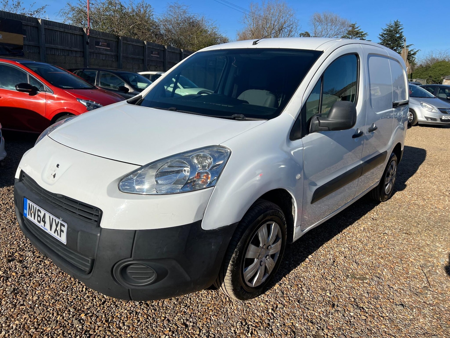 Used Peugeot Partner 2015 for sale - 77993744: Photo 1