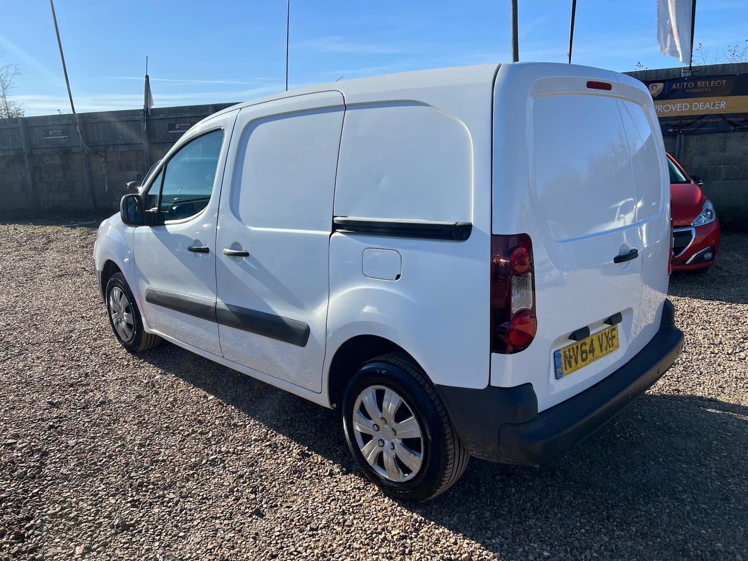 Used Peugeot Partner 2015 for sale - 77993744: Photo 3