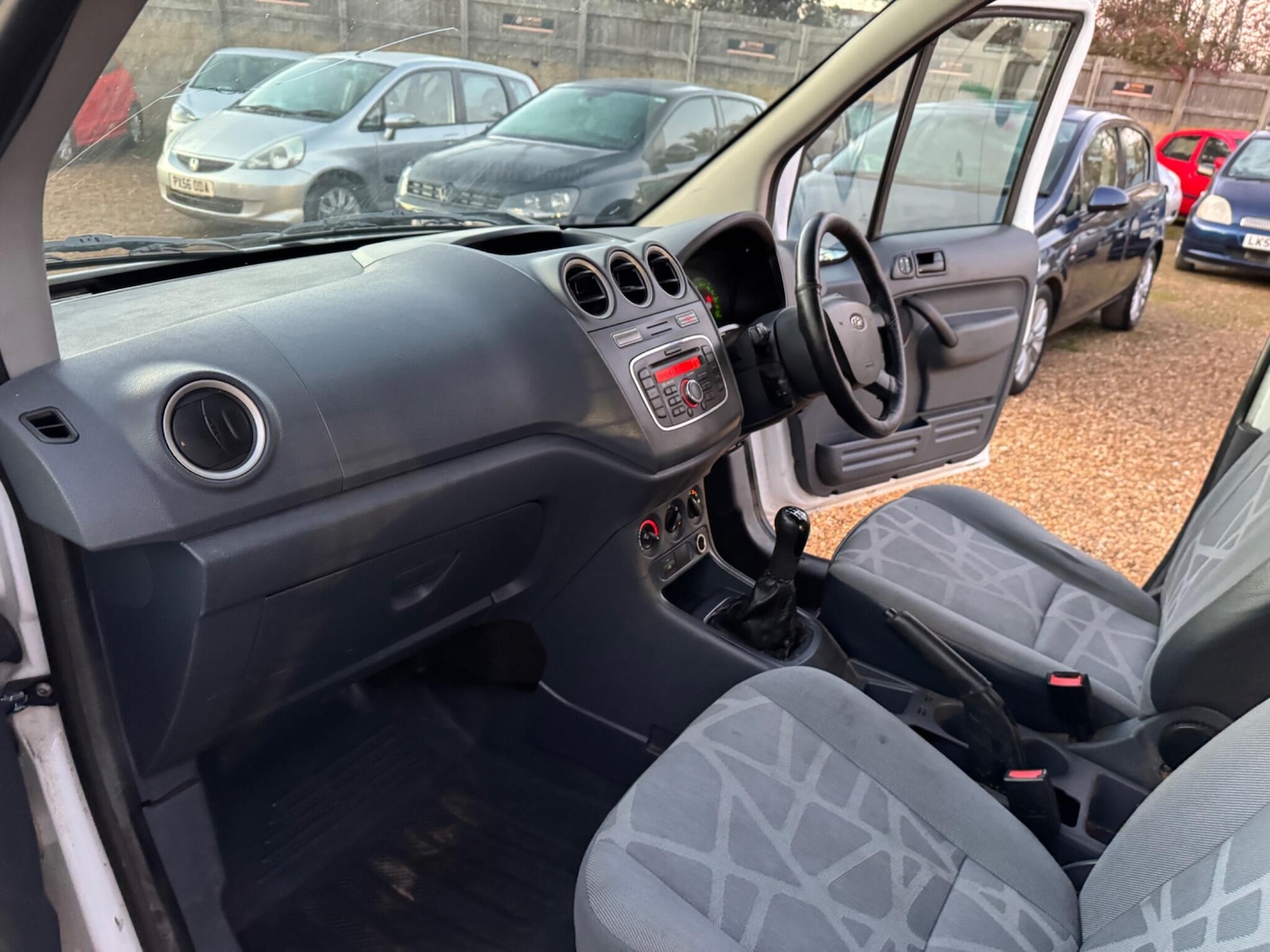 Used Ford Transit Connect 2011 for sale - 76700763: Photo 17