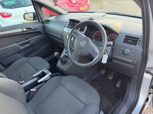 Used Vauxhall Zafira 2007 for sale - 76215574: Photo 21