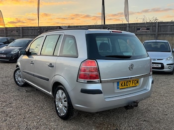 Used Vauxhall Zafira 2007 for sale - 76215574: Photo 2