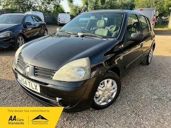 Used Renault Clio 2004 for sale - 79331491: Photo