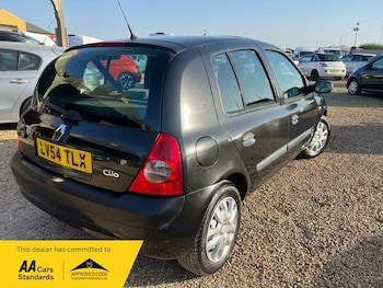 Used Renault Clio 2004 for sale - 79331491: Photo