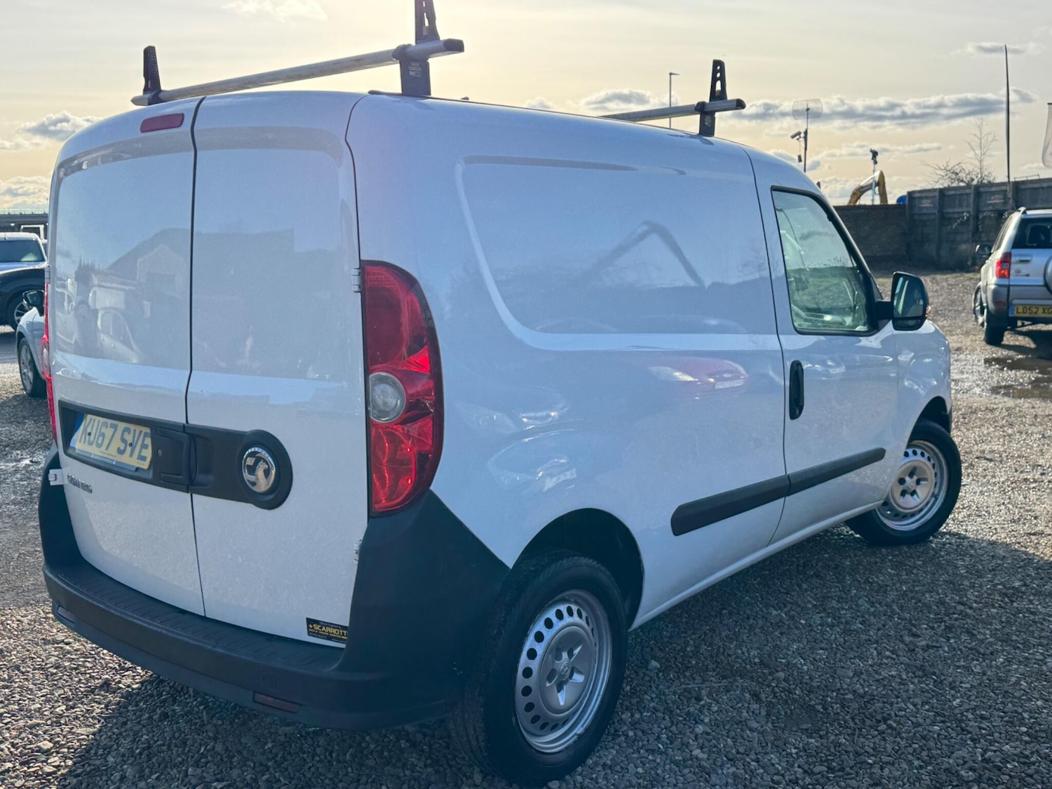 Used Vauxhall Combo 2017 for sale - 77565103: Photo 10