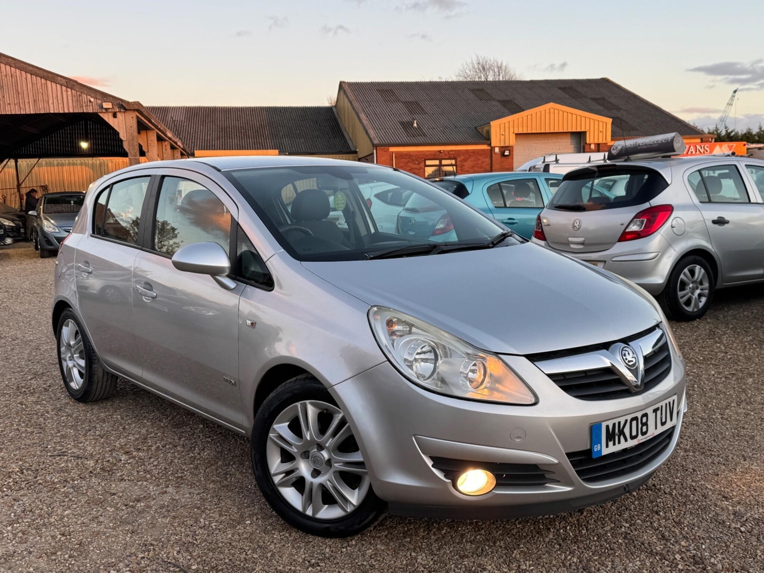 Used Vauxhall Corsa 2008 for sale - 76389163: Photo 2