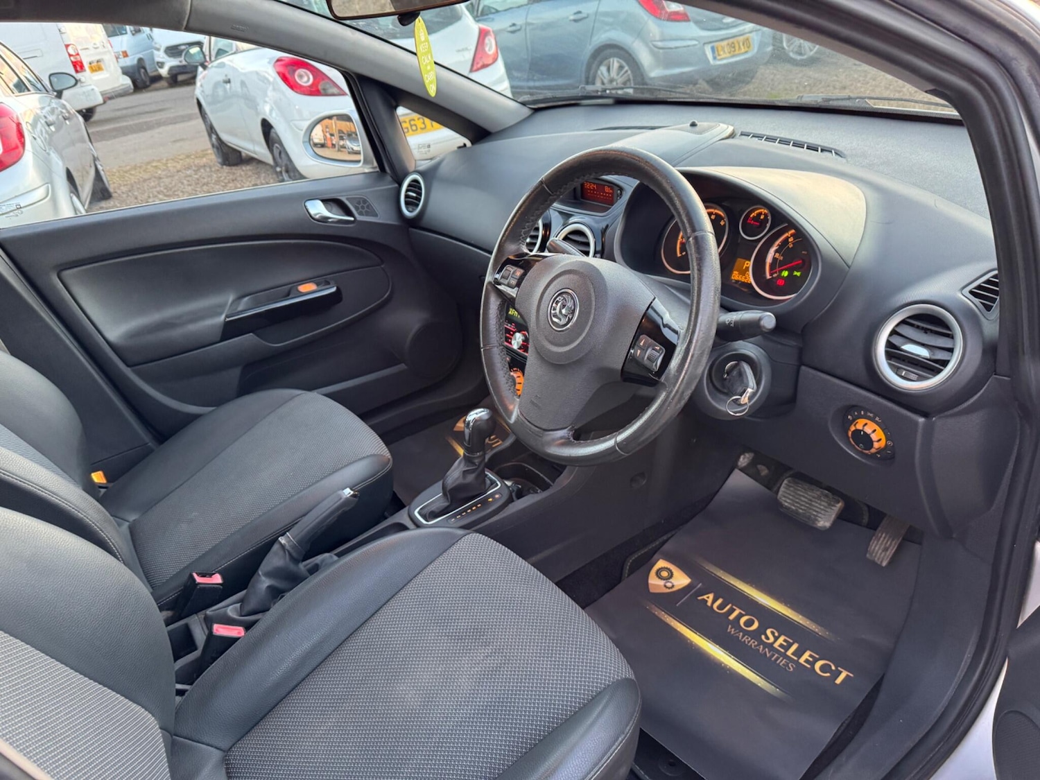 Used Vauxhall Corsa 2008 for sale - 76389163: Photo 8