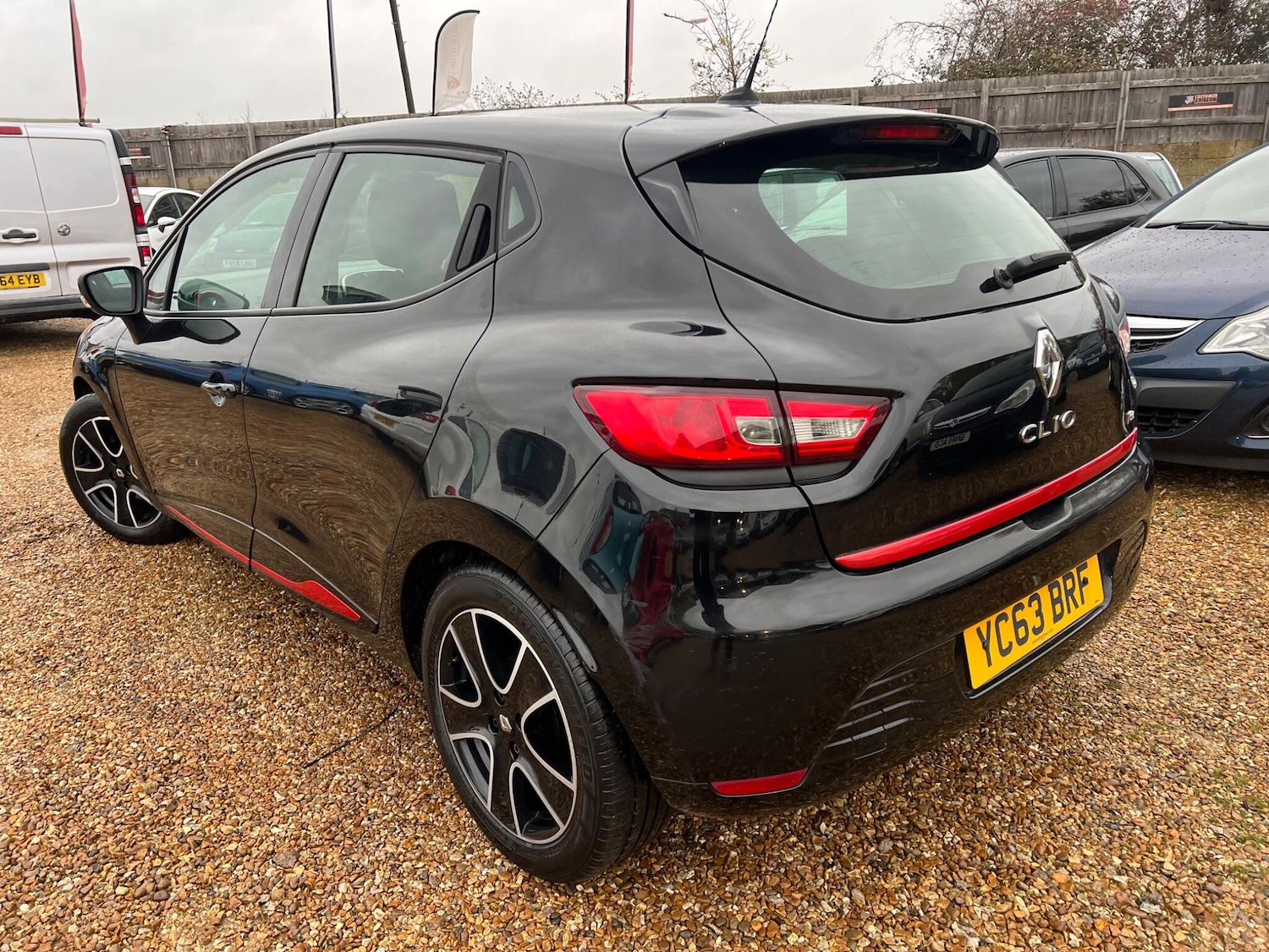 Used Renault Clio 2013 for sale - 76771792: Photo 10