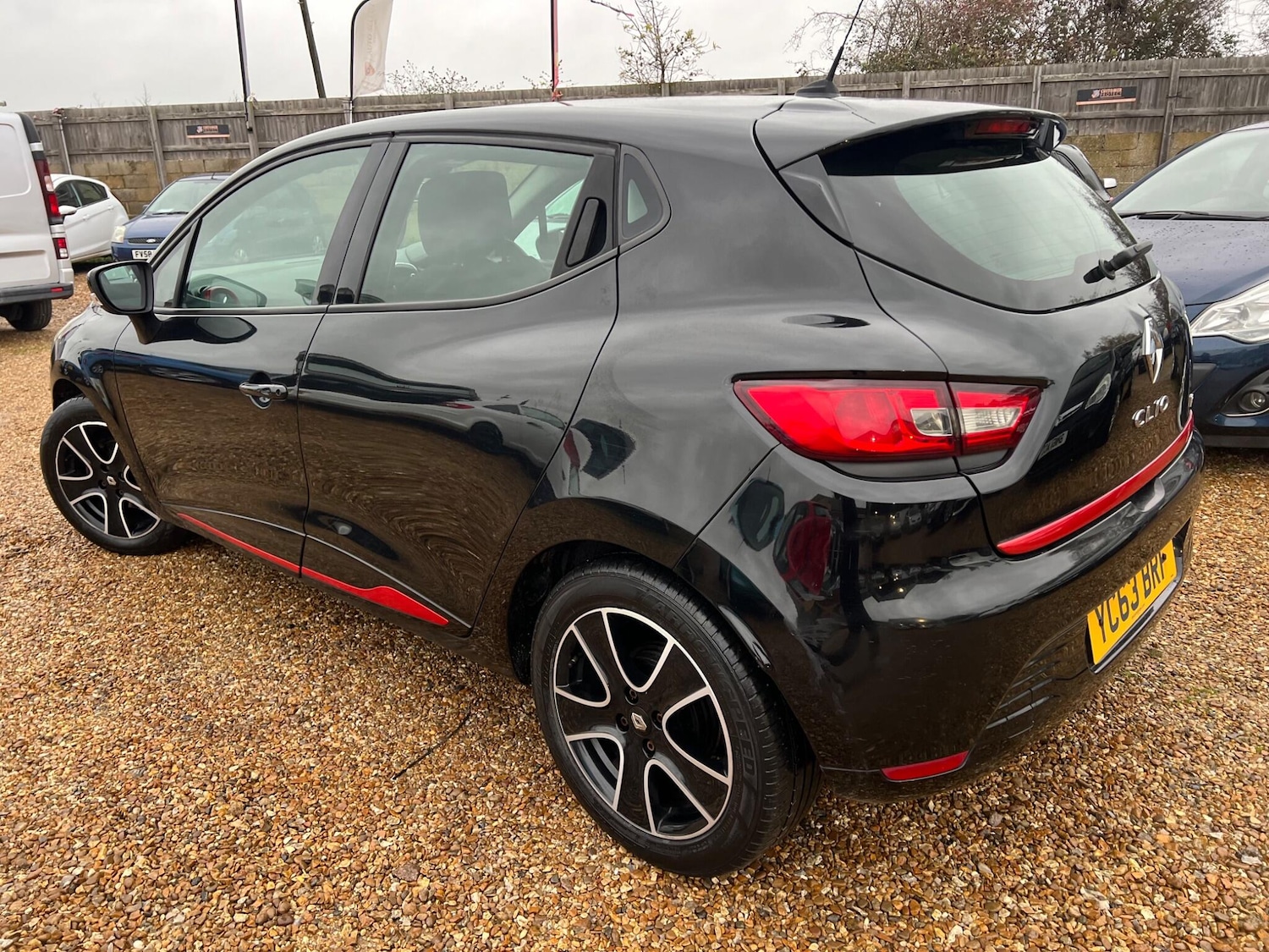 Used Renault Clio 2013 for sale - 76771792: Photo 16