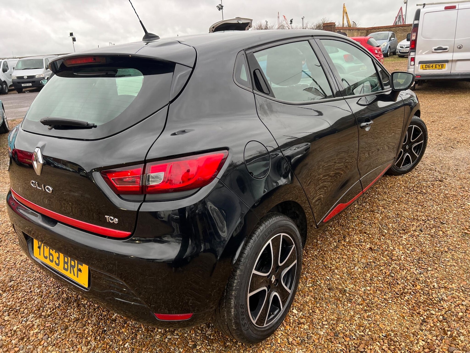 Used Renault Clio 2013 for sale - 76771792: Photo 21