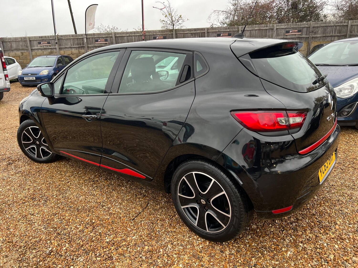 Used Renault Clio 2013 for sale - 76771792: Photo 6