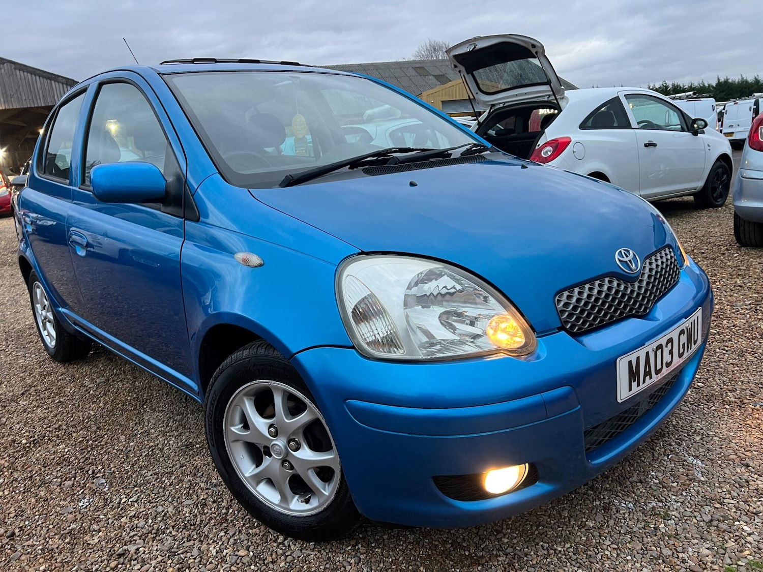 Used Toyota Yaris for sale - 76521797: Photo 15