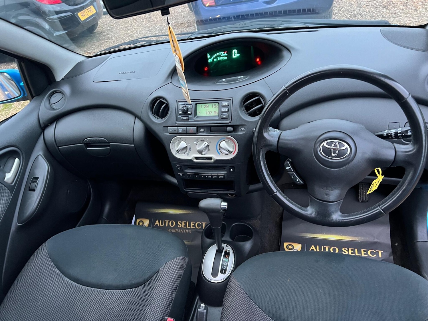 Used Toyota Yaris for sale - 76521797: Photo 22