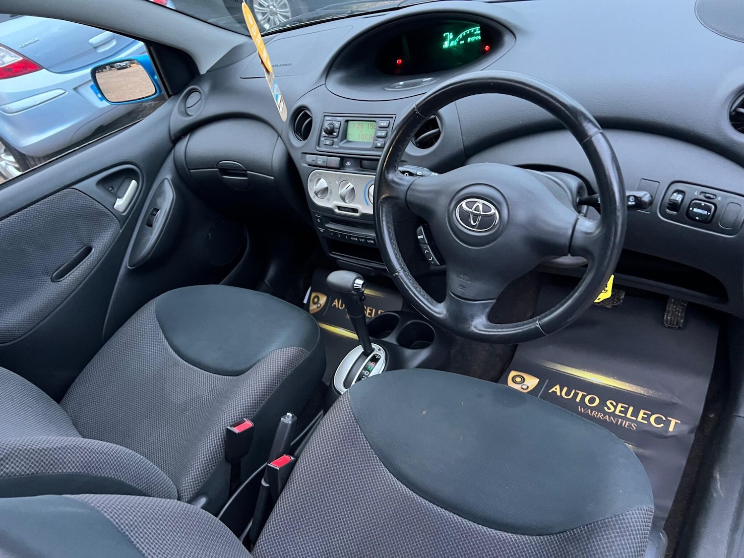 Used Toyota Yaris for sale - 76521797: Photo 26