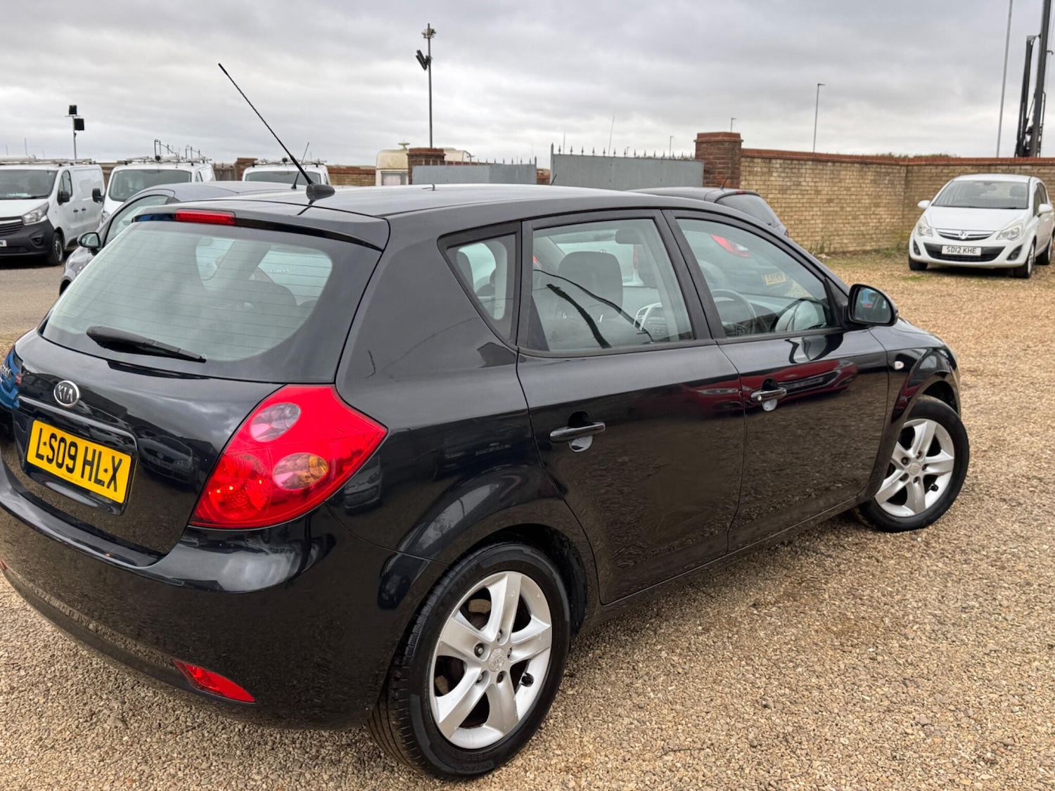 Used Kia Ceed 2009 for sale - 77853763: Photo 6