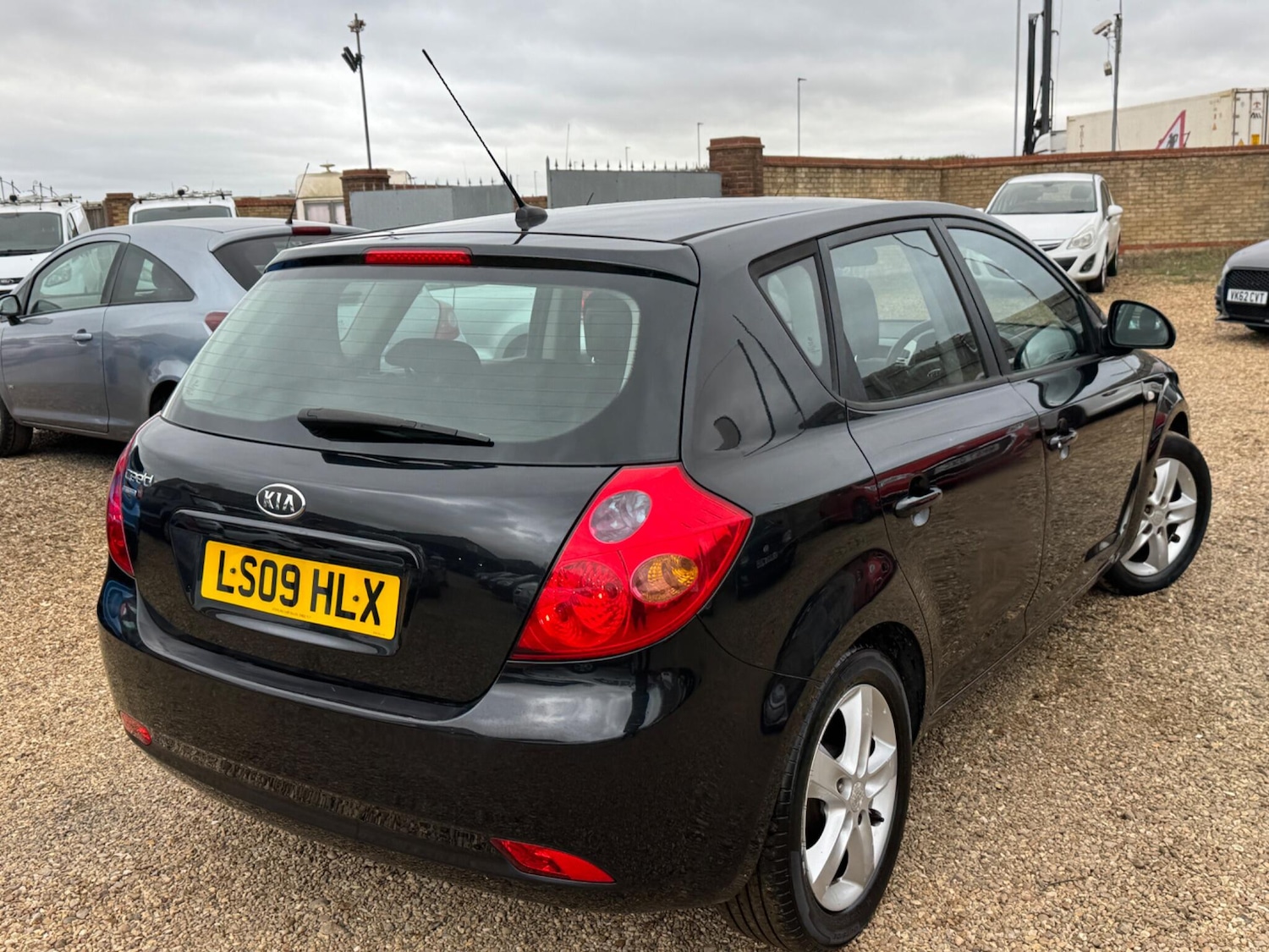 Used Kia Ceed 2009 for sale - 77853763: Photo 9