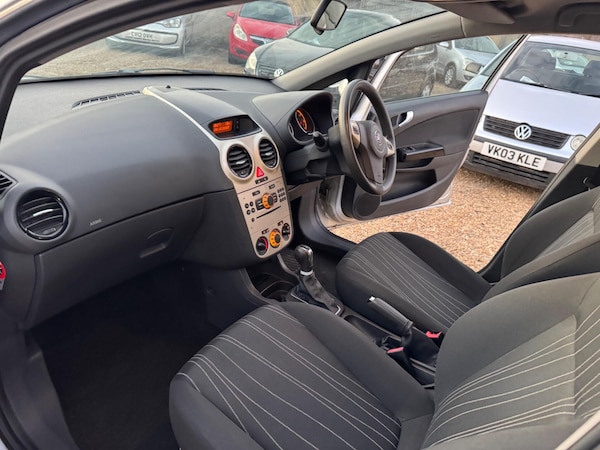Used Vauxhall Corsa 2007 for sale - 76215142: Photo 20