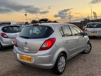 Used Vauxhall Corsa 2007 for sale - 76215142: Photo