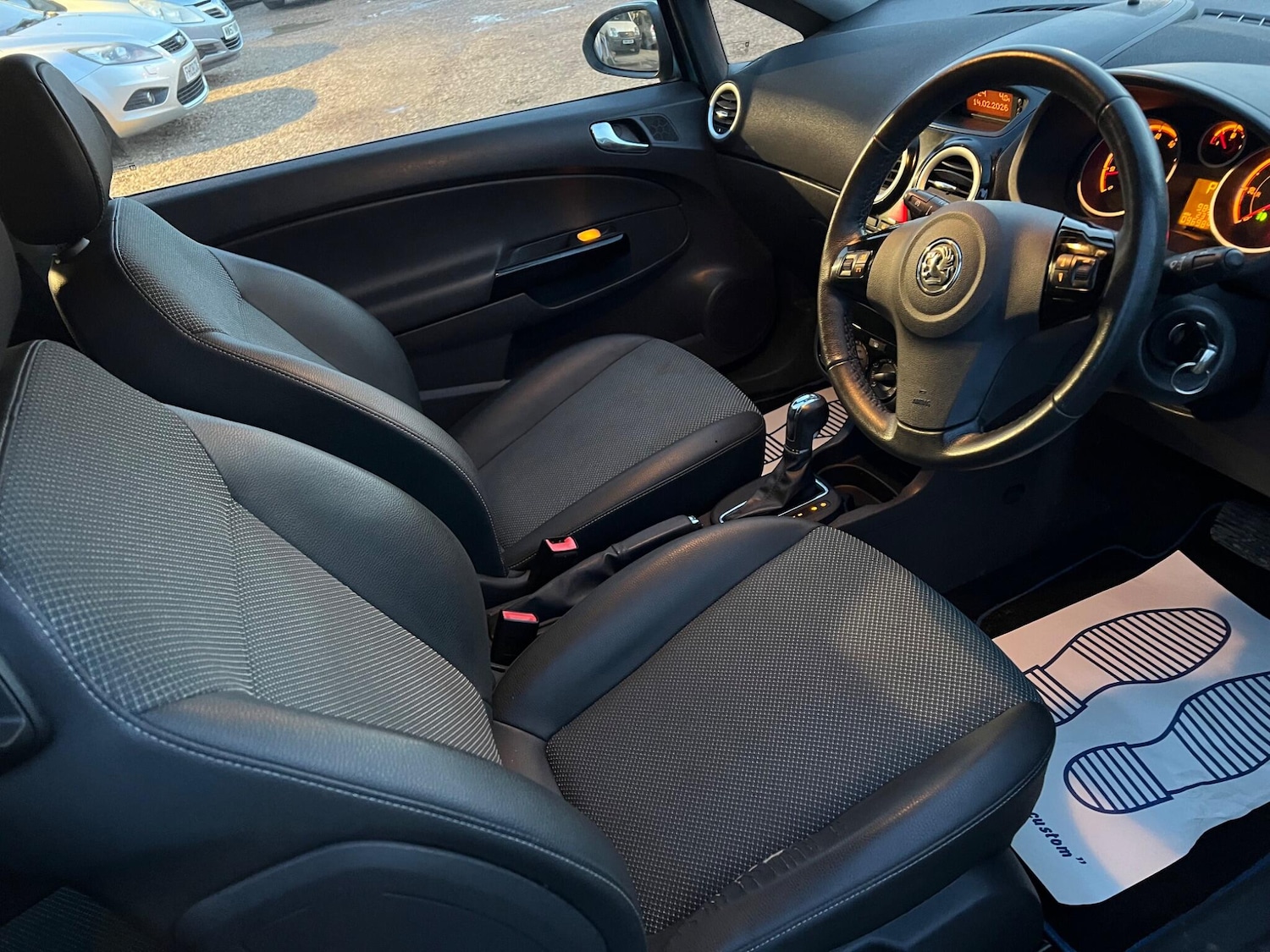 Used Vauxhall Corsa 2010 for sale - 77564629: Photo 25