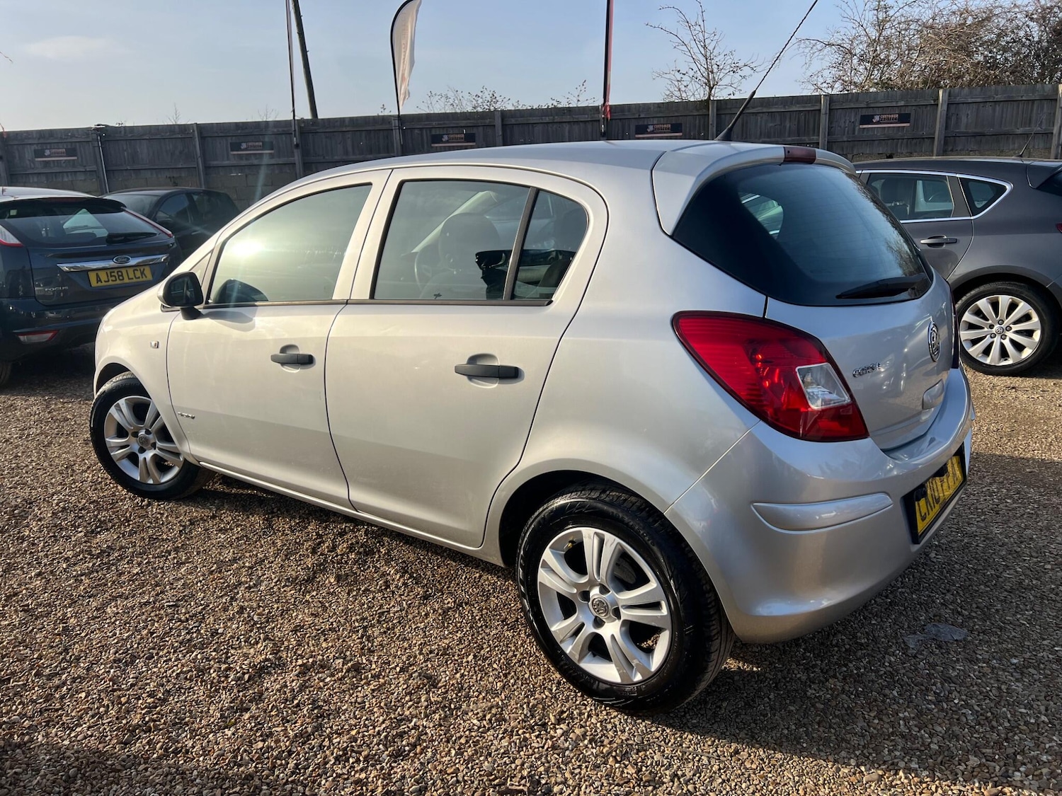 Used Vauxhall Corsa 2010 for sale - 77925967: Photo 14