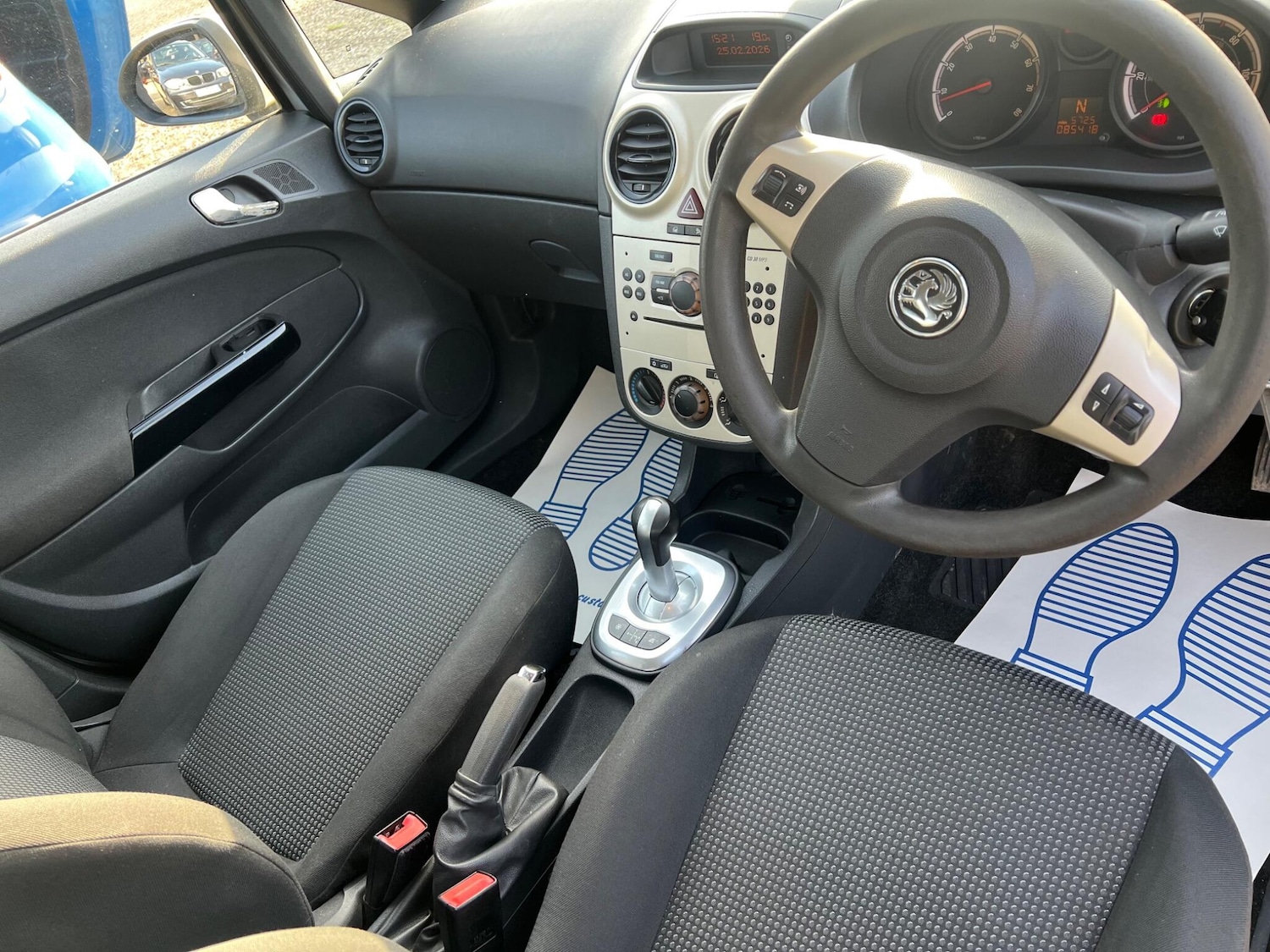 Used Vauxhall Corsa 2010 for sale - 77925967: Photo 23