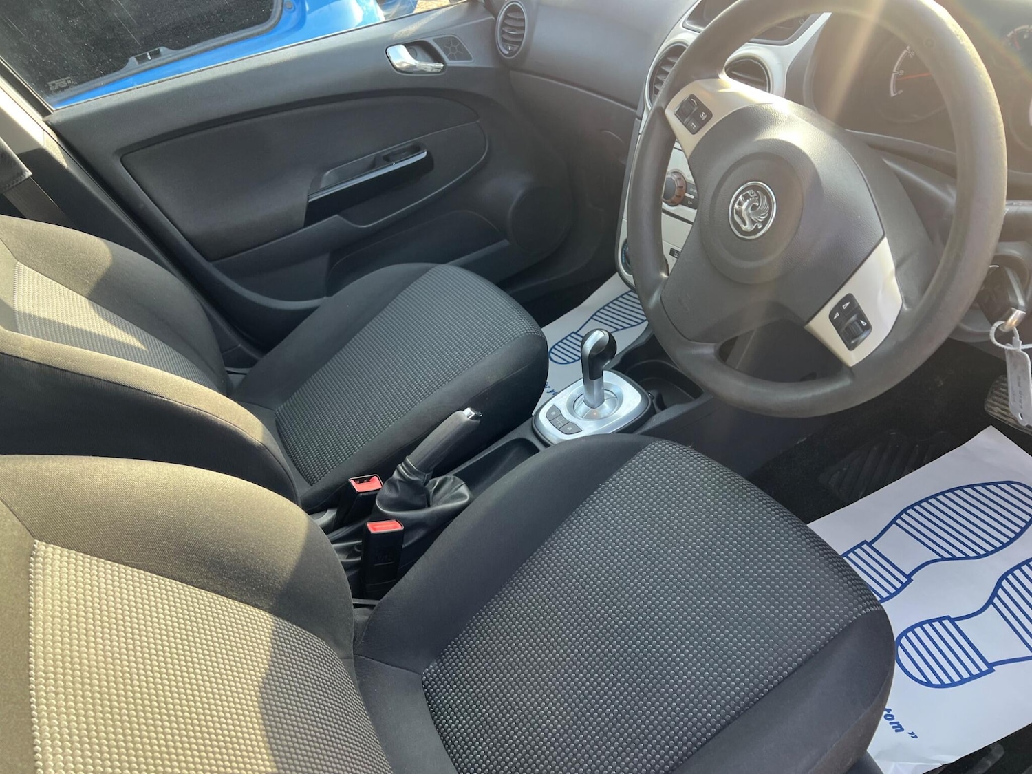 Used Vauxhall Corsa 2010 for sale - 77925967: Photo 25