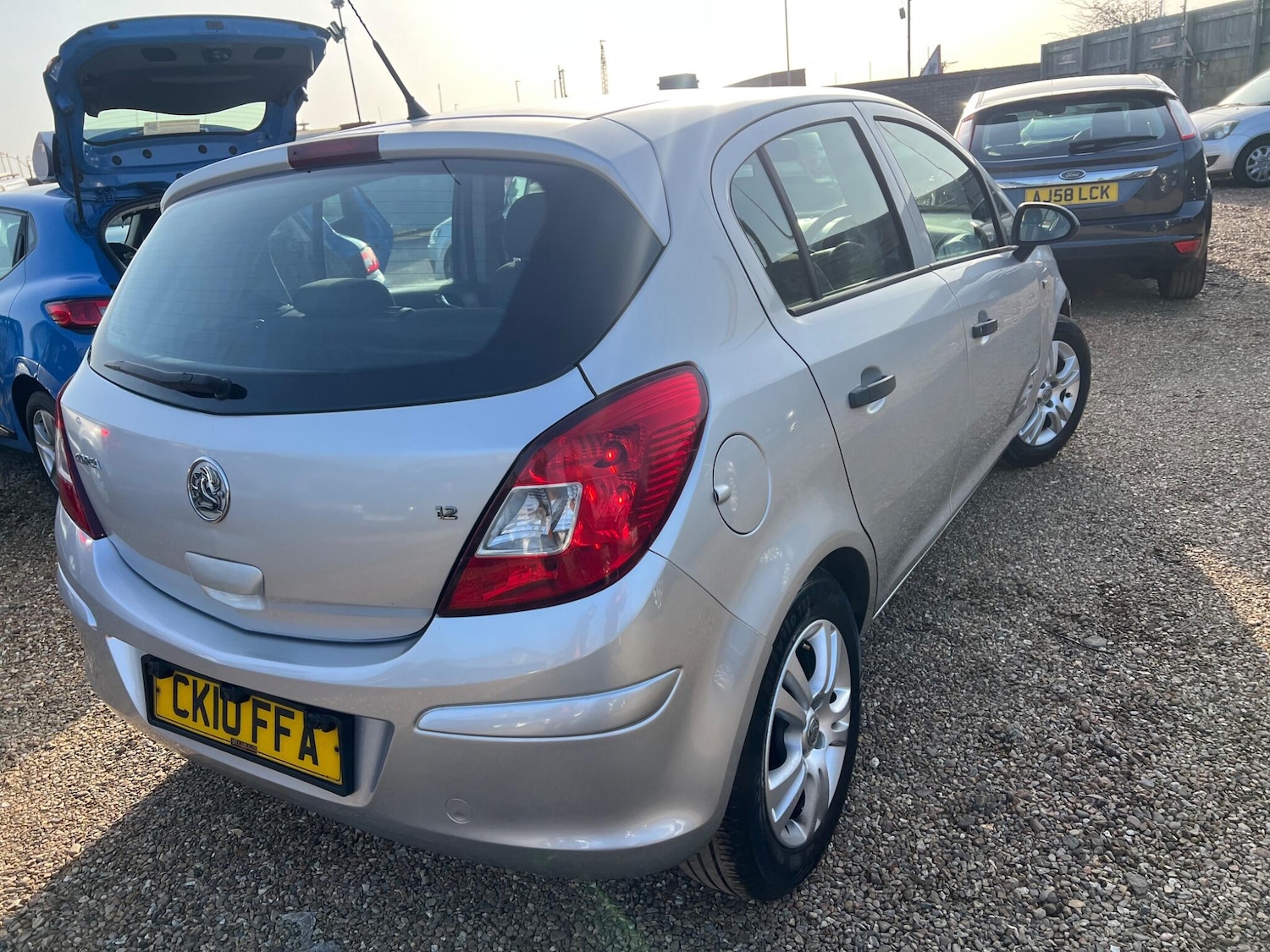 Used Vauxhall Corsa 2010 for sale - 77925967: Photo 5