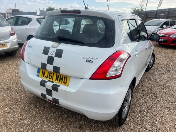 Used Suzuki Swift 2011 for sale - 75237668: Photo 11