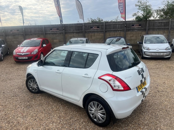 Used Suzuki Swift 2011 for sale - 75237668: Photo 14