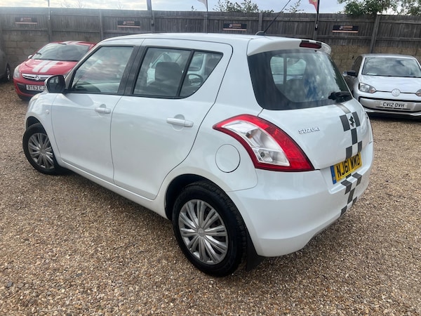Used Suzuki Swift 2011 for sale - 75237668: Photo 7
