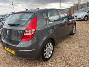 Used Hyundai i30 2007 for sale - 76987833: Photo