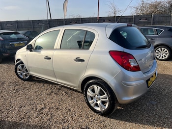 Used Vauxhall Corsa 2010 for sale - 79159062: Photo