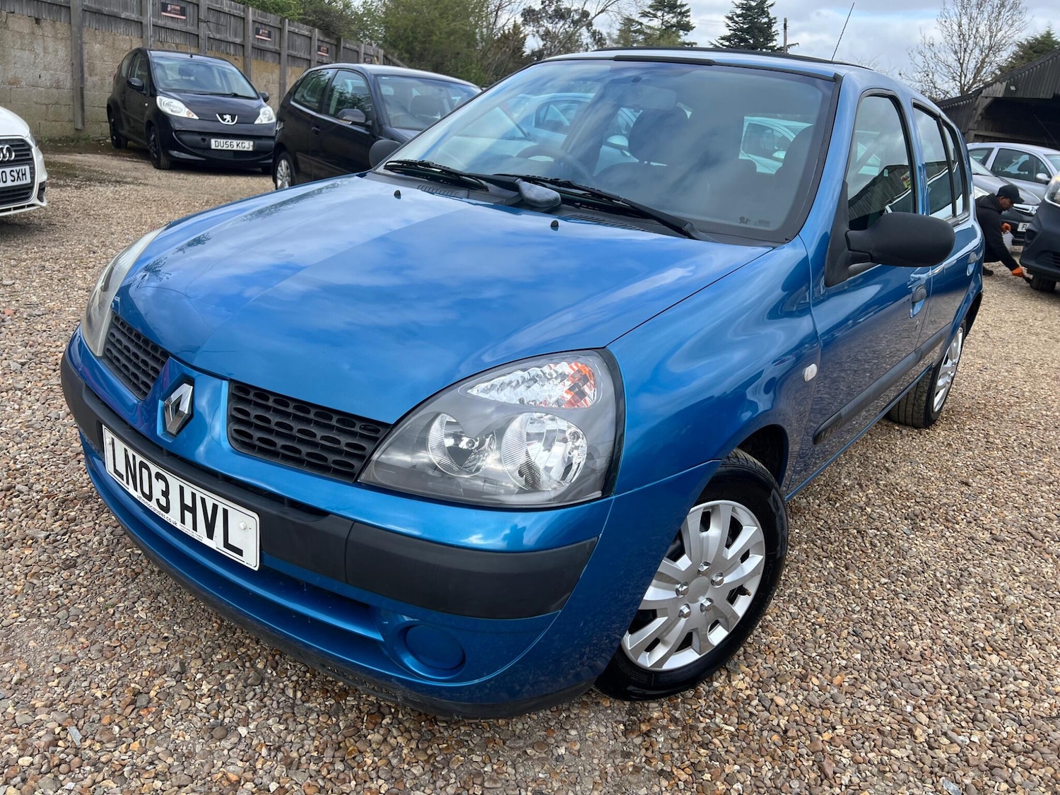 Used Renault Clio for sale - 78135937: Photo 6