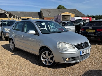 Used Volkswagen Polo 2008 for sale - 78676117: Photo