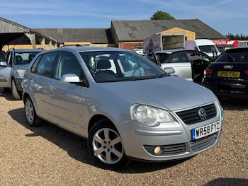 Used Volkswagen Polo 2008 for sale - 78676117: Photo